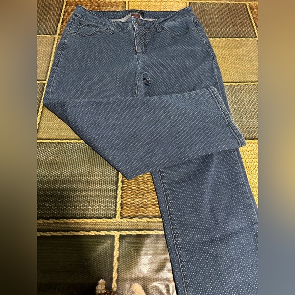 Women short pants - Picture 3 of 7